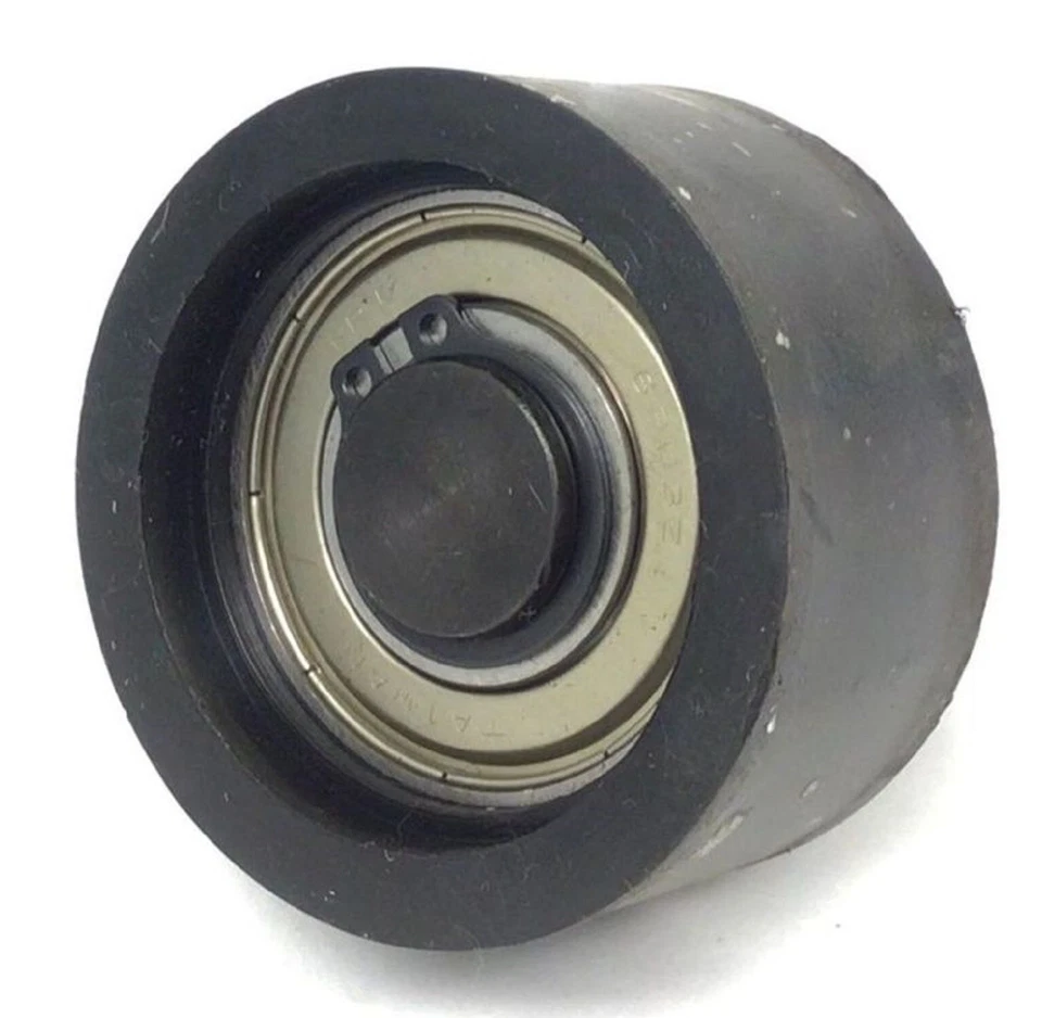 Precor EFX222-14 - AC62 Elliptical Idler Wheel Assembly PPP000000RX30VJ000 - Image 1 of 1