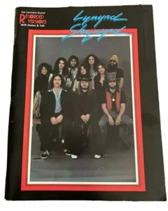 LYNYRD SKYNYRD Hal Leonard Guitar with Notes and Tab Recorded Versions Music - Picture 1 of 7