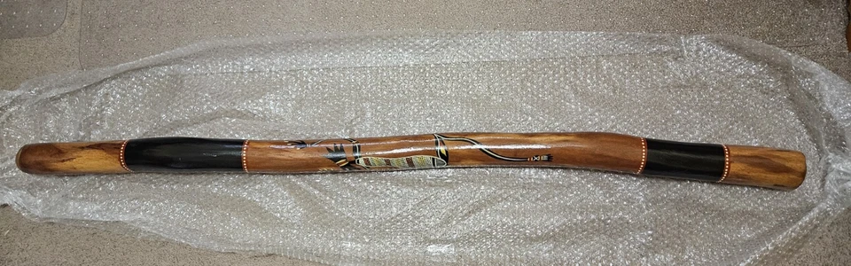 Didgeridoo - Authentic - Made in Australia - New - with case and stand - Look! - Image 1 of 4