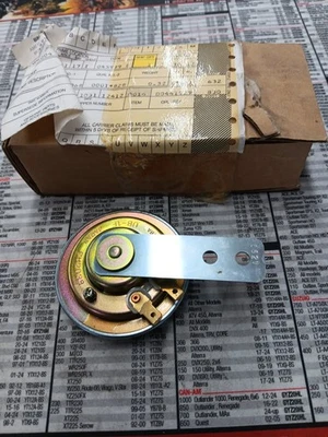 CUERNA VINTAGE NUEVA OEM HONDA CM200 CT70 NA50 NC50 XL100 XL125 XL175 XL185 XL75 XL8 Foto 1 de 2