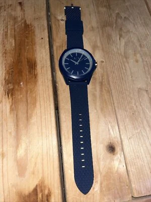 Reloj Armani Exchange AX7118 Hombre Acero Inoxidable Analógico Azul Batería Fresca Foto 1 de 4