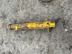 Retroexcavadora C74 JCB 3C excavadora RAM hidráulica J3 (piezas de máquina) divisor de troncos - Imagen 1 de 5