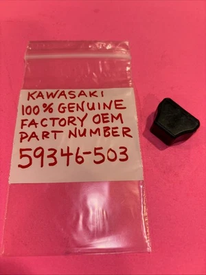 Retención de palanca de capó Kawasaki 59346-503 JS300 JS440 JS550 Jet Ski Nuevo de Lote Antiguo Foto 1 de 4