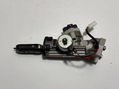 2015-2022 RAM PROMASTER 1500 VAN TRAVA INTERRUPTOR DE IGNIÇÃO COM CHAVE OEM P68257356AC - Imagem 1 de 4