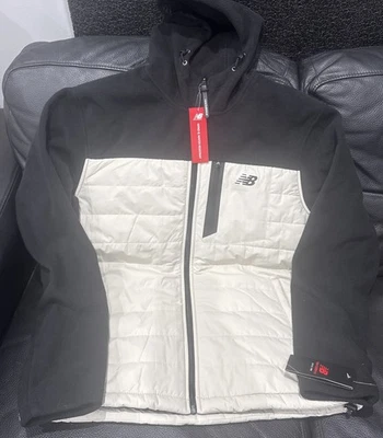 CHAQUETA INVIERNO HOMBRE NEW BALANCE PUFFER NEGRA Y CREMA - Pequeña Foto 1 de 4