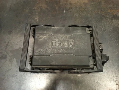 GM 23418066 Engine Fuse Box from 2016 Cadillac Escalade 6.2L 12308441 - Image 1 of 4