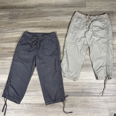 2 Calvin Klein Cargo Gray & Khaki Capri Pants Womens Size Medium Cropped  - Image 1 of 4
