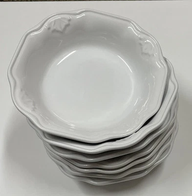 Pfaltzgraff Grand Hotel Sutton Collection Soup Salad Bowl 7.75" Replacement - Image 1 of 4
