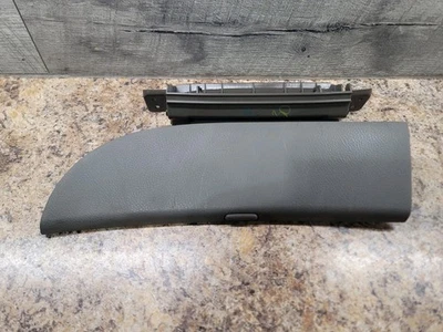 Toyota Sienna 2004-2010 guantera superior compartimento de almacenamiento tapa OEM beige Foto 1 de 4