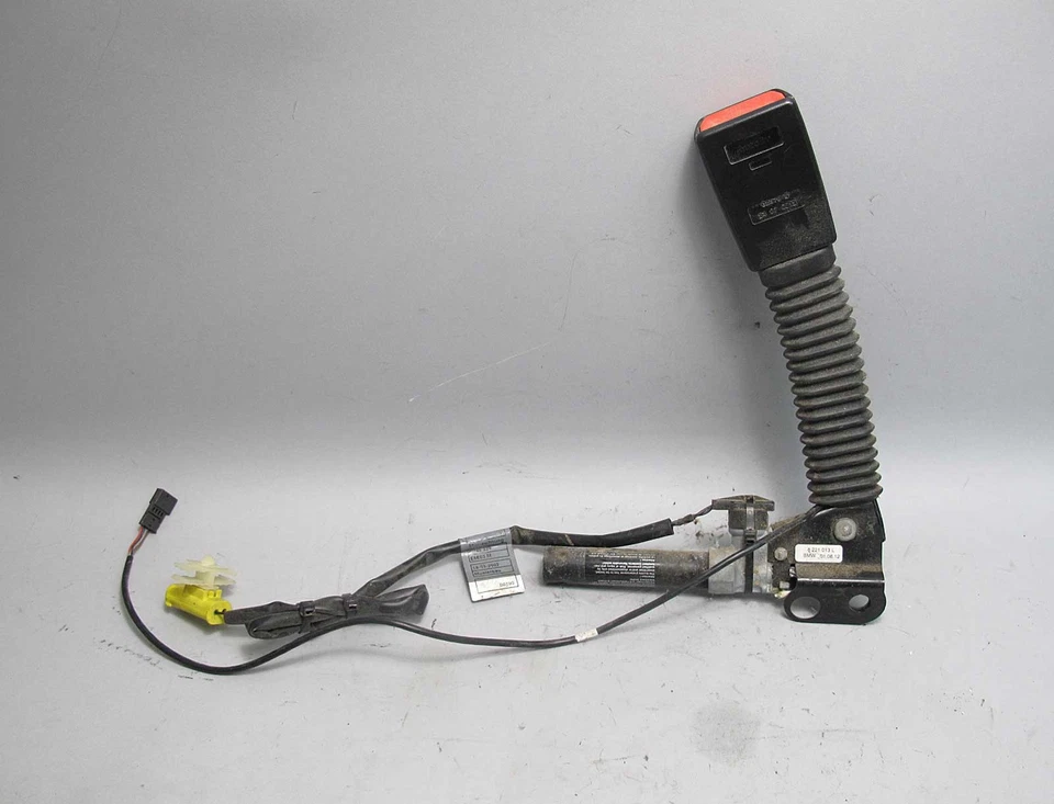 Оригинальный левый передний ремень безопасности BMW E36 3-Series Z3 с нижней пряжкой натяжитель 1997-2003 годов выпуска - Изображение 1 из 4