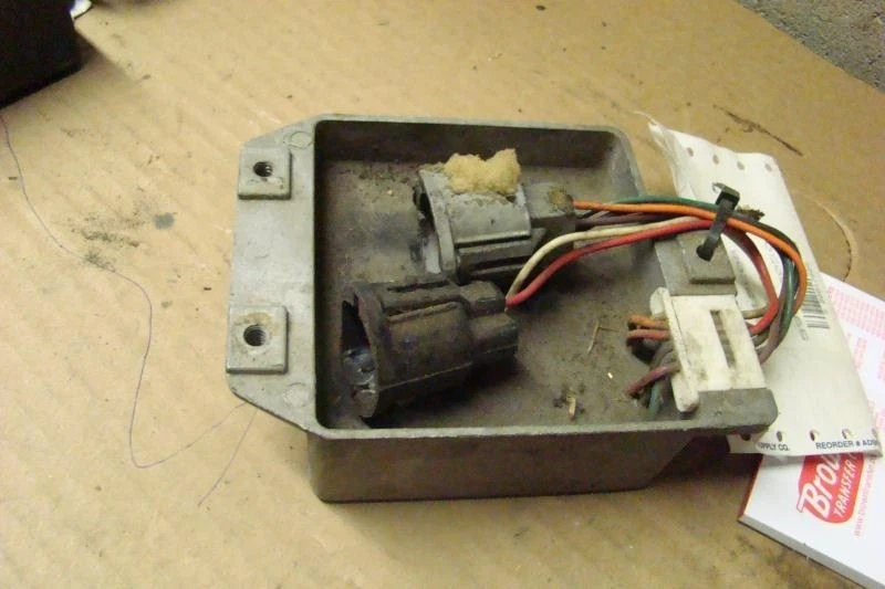 Motor ECM Control de encendido Transmisión automática Se adapta a 79-80 BOBCAT 17809 Foto 1 de 2