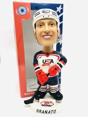 Cammi Granato Team USA Hockey Bobble GRANATO EUA OLYMPICS BOBBLE CAIXA ORIGINAL - Imagem 1 de 4