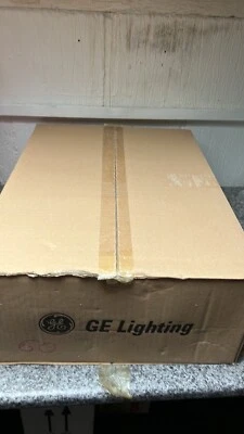 Stage / Theatre Lighting Box Of 6x New Par 64 CP60 Lamps Bulb Narrow Spot 1000w - Image 1 of 3
