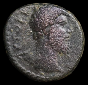 Lucio Vero. Antica moneta provinciale romana CAPPADOCIA 161-169 D.C. Æ 21. #784 - Foto 1 di 2