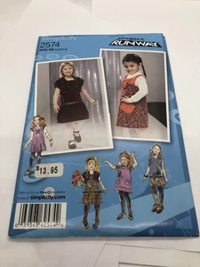 Project Runway Simplicity Pullover Muster 2574 Gr. 4-8 - Bild 1 von 2