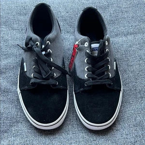 Vans Men's Black and Gray suede Sneakers men's size 12 - Picture 1 of 6