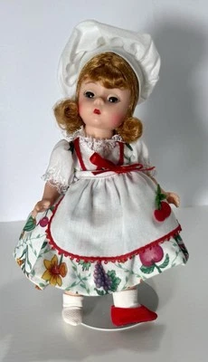 Muñeca Madame Alexander 8" PAT-A-CAKE Pat a Cake 12812 Sombrero de Chef Panadero Con Soporte Foto 1 de 4