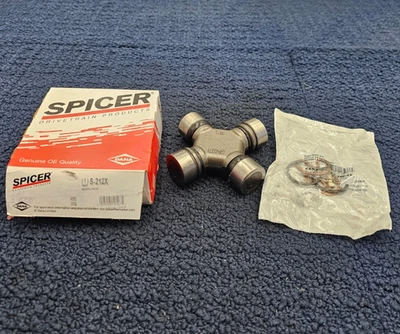 Spicer 5-212X: junta universal en U para Cadillac Chevrolet Ford Isuzu Foto 1 de 4