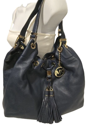 Bolsa satchel Michael Kors Camden grande com cordão hobo borlas de couro azul seixo - Imagem 1 de 4