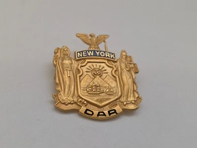 Vintage DAR NEW YORK PIN JE CALDWELL GOLD FILLED - Image 1 of 4