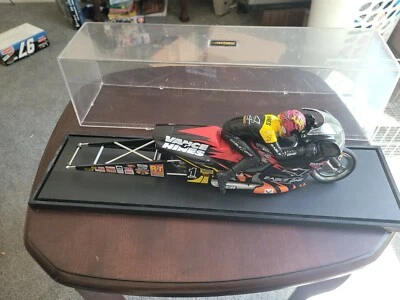 Matt Hines NHRA Pro Stock Drag Bike 1:9 Vance & Hines Eagle 1 Preowned.  - Image 1 of 4