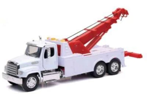 1/32 Freightliner 114SD Wrecker Tow Truck (Die Cast) - Picture 1 of 1