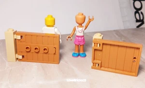 New LEGO Barn Gate Brown Nougat Brand New Hinges Farm Fence Entry Swing Door - Picture 1 of 2