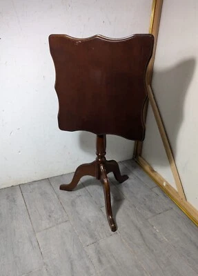 De colección 1994 Bombay Company Caoba Inclinable Superior Pedestal Mesa Planta Soporte Foto 1 de 4