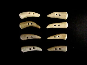 ANTLER BUTTONS,1 3/4"TOGGLES,TINES,8 CHUNKY HOOKED PIECES,134-39 - Picture 1 of 4