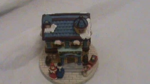 Crystal Falls Village Park Place Hotel Christmas Vintage 1994, E15 - Picture 1 of 1
