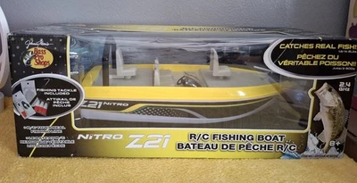 Realtree RC Barco de Pesca Control Remoto Cebo Barco Impermeable con Control Remoto Foto 1 de 2