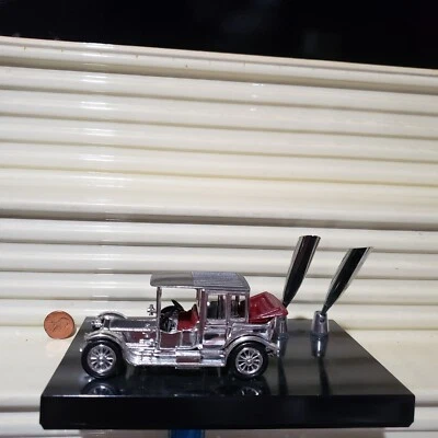 LESNEY MATCHBOX 1968 Yesteryear Y7C Silver Plated 1912 ROLLS ROYCE Grey Rib Roof - Image 1 of 4