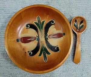 Vintage Hand Painted Toleware Handcrafted Folk Art 8" Wood Bowl w Matching Spoon - Picture 1 of 2