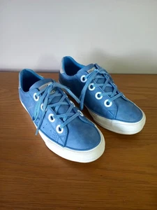 Wrangler WL21510S lässige Damen-Sneaker Größe 5 blau weiß Logo niedriger Schnürschuh - Bild 1 von 15