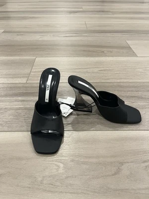Sandálias femininas Zara salto 7,5 preto metacrilato biqueira aberta 3663 - Imagem 1 de 4