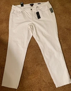 Earl Jeans 22W White Skinny Embellished NWT - Picture 1 of 6