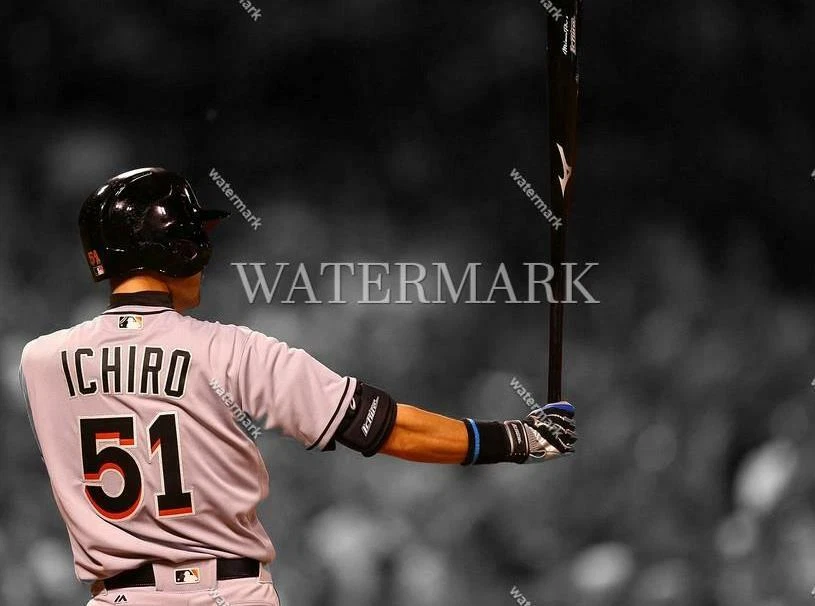 DA514 Ichiro Suzuki Miami Marlins Baseball 8x10 11x14 16x20 Spotlight Photo - Image 1 of 1