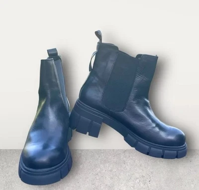 Helene Rouge Black Leather Lug Sole Chunky Chelsea Boot Moto Women's 39 NEW - Image 1 of 4