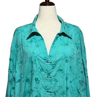Liz & Me Top Womens 5X 34-36W Green Burnout Floral Hook & Eye Button Up Career - Image 1 of 4