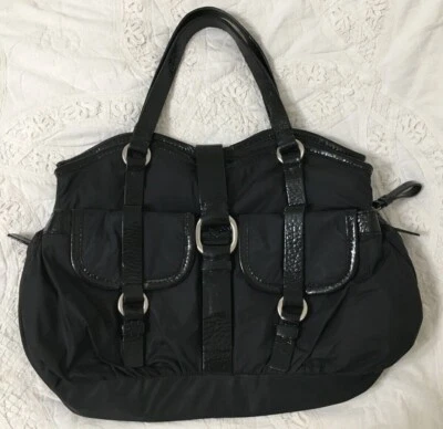 COLE HAAN Negro Nylon/Patente Cuero Bolso Cartera-BONITO Foto 1 de 4
