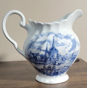 Johnson Brothers Tulip Time Blue Creamer - Picture 1 of 5