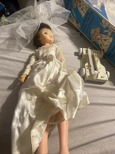 1964 Bonnie Bride Deluxe Reading  21" Doll~ With dress clothing - Picture 1 of 9
