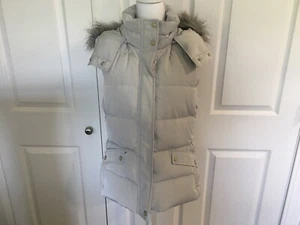 Talbots Duck Down Puffer Vest with Removable Faux Fur Hood Size Small NWT - Picture 1 of 3