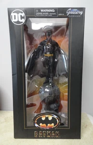 Batman The Movie Diamond Select Toys Batman Gallery Diorama DC Collectibles - Picture 1 of 14
