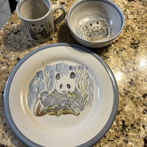 Louisville Stoneware Plate Bowl & Mug Set Smithsonian Exclusive Panda - Picture 1 of 9