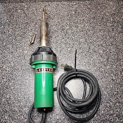 LEISTER Triac Electric Corded 1680W Hot Air Welding Tool Extra Tip Switzerland  - Image 1 of 4