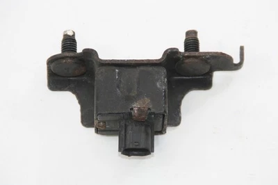 Sensor airbag delantero izquierdo Subaru FORESTER 2 SG 98231SA050 DENSO 1876006011 Foto 1 de 3