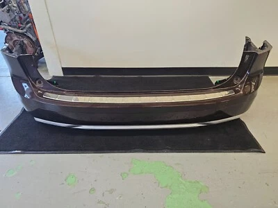 17-19 V90CC 722 Maple Brown Complete Rear Bumper Assembly 39845409 Foto 1 de 4