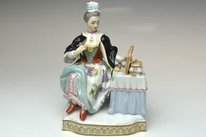 Antique Meissen Figurine Rare Sight from Allegory Of The Five Senses With box - Imagen 1 de 14