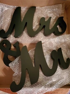 Mr And Mrs Sign Black Wooden Freestanding Letters Wedding Table Mantle Decor - Picture 1 of 3
